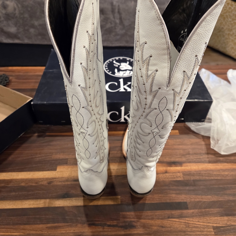 Rock'em NIB Paulina Tall Wide Calf Boots Size 7 White Womens 100% Leather - Picture 10 of 12
